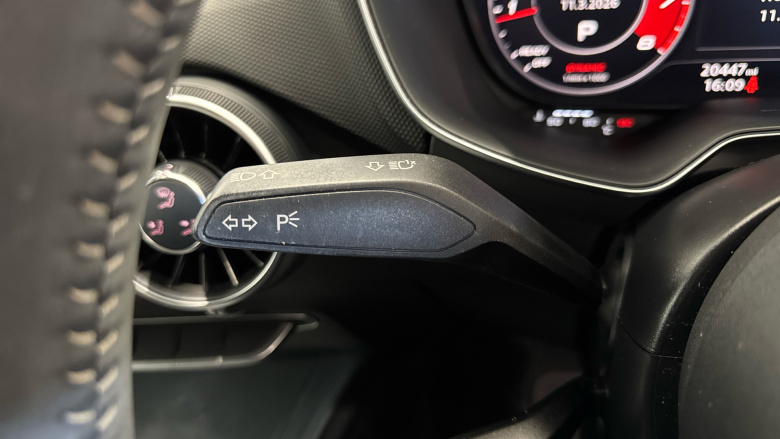 Audi TT 40 TFSI Black Edition 2dr S Tronic Petrol Coupe